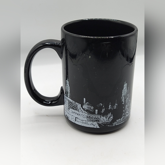 Batman Coffee Mug Zak! - Picture 3 of 7